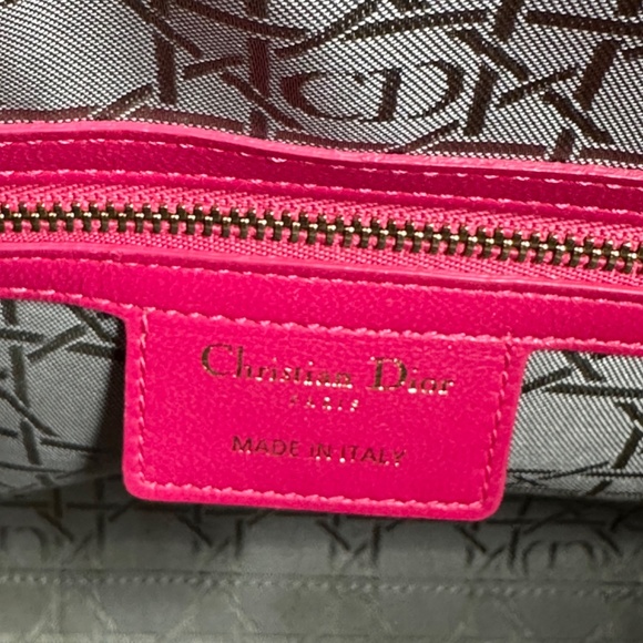 Large Lady Dior Pink Lambskin Handbag - Picture 5 of 11